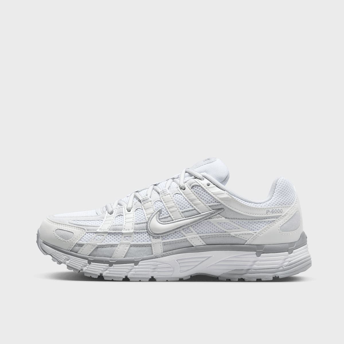 WMNS P-6000 