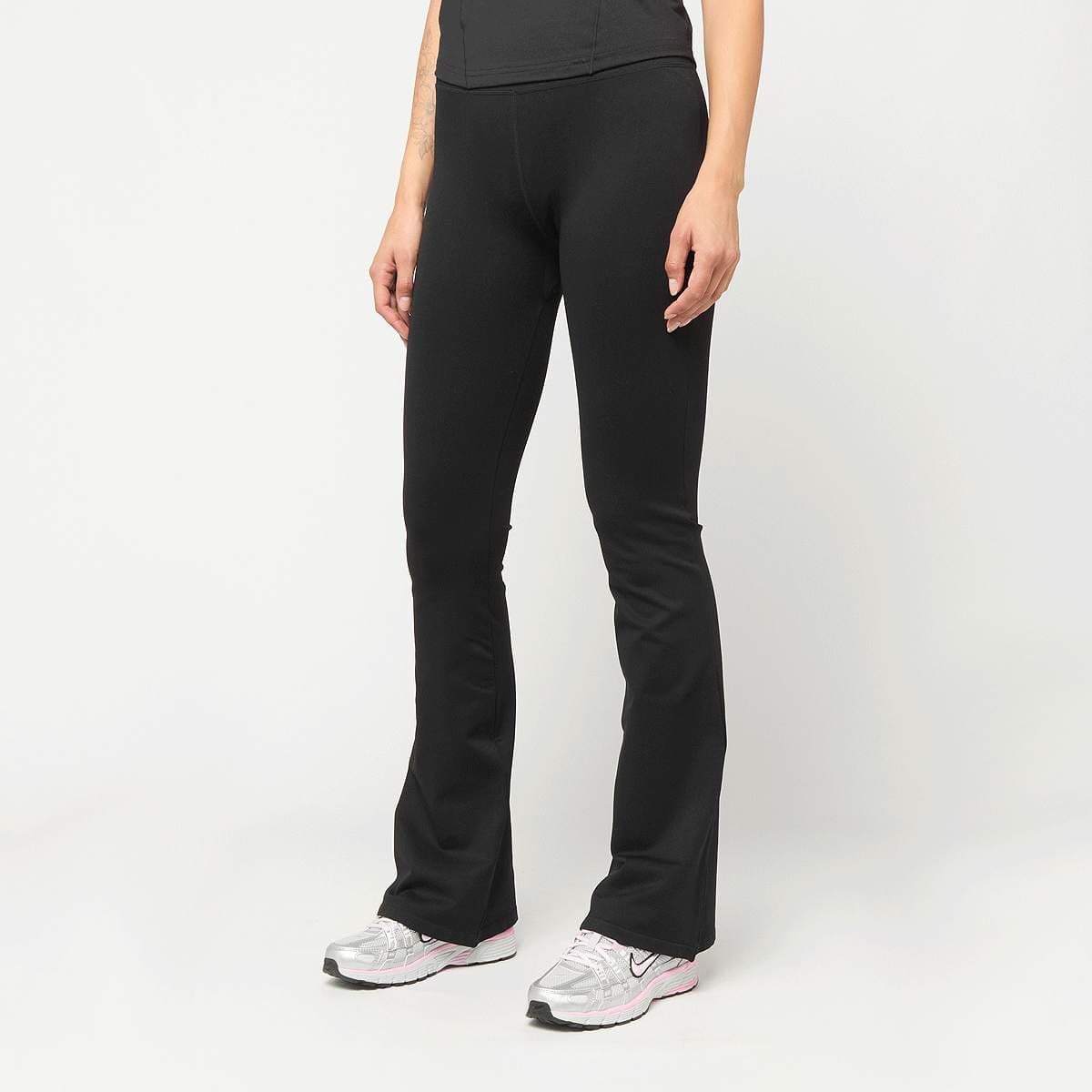 Shape Seamless Flare Tights
