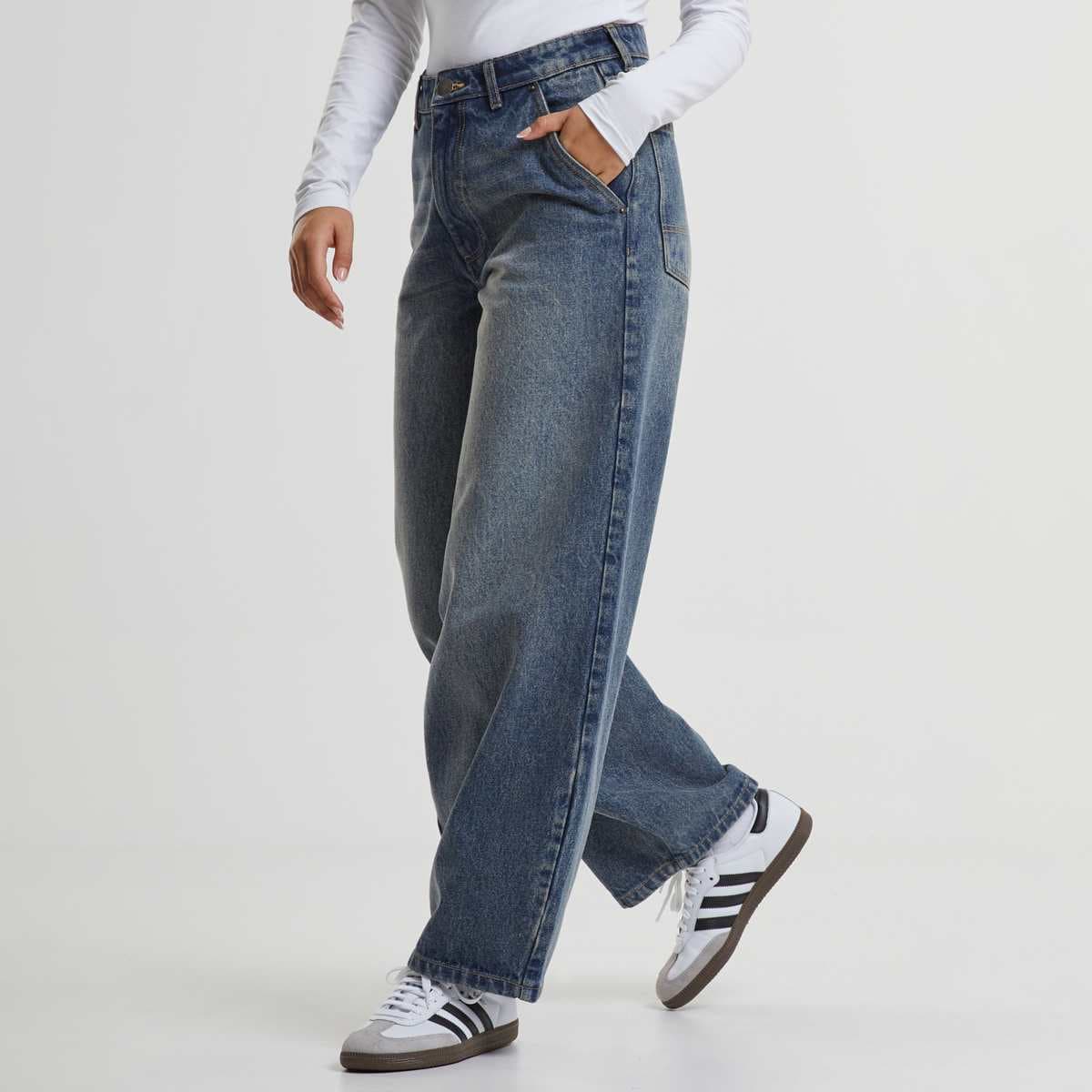 Ladies Tapered Baggy Jeans 