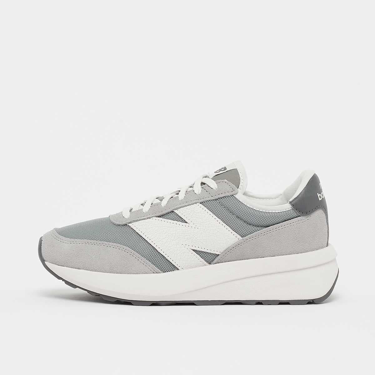 370 (GS)