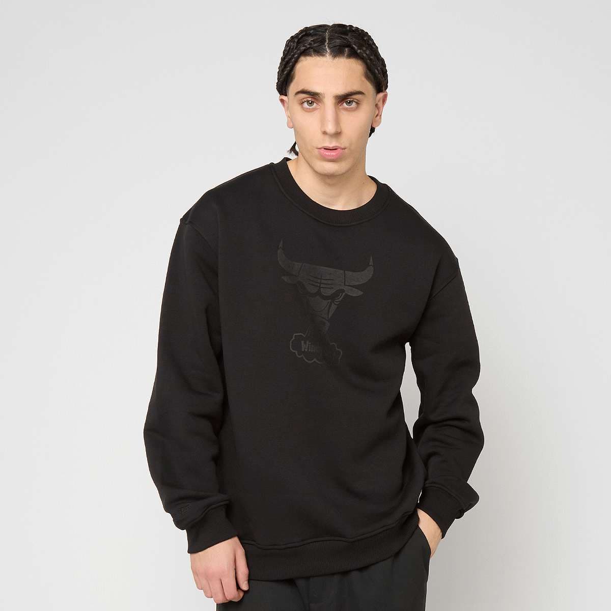 Tonal Logo Crew Chicago Bulls