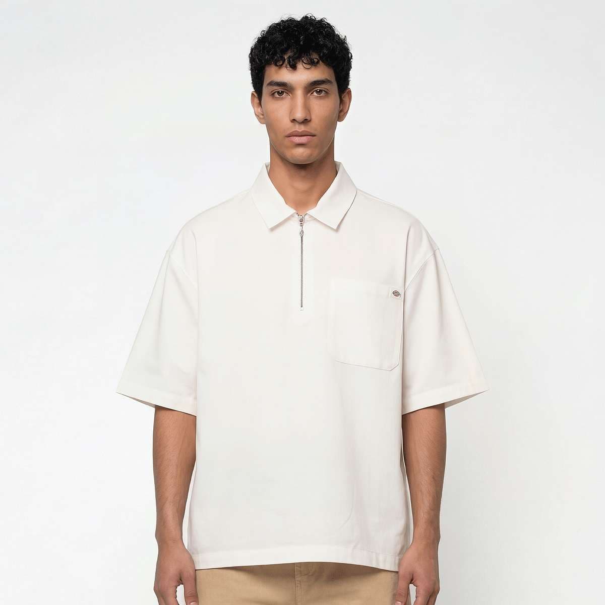 Cadiz Quarter Zip Shortsleeve Shirt