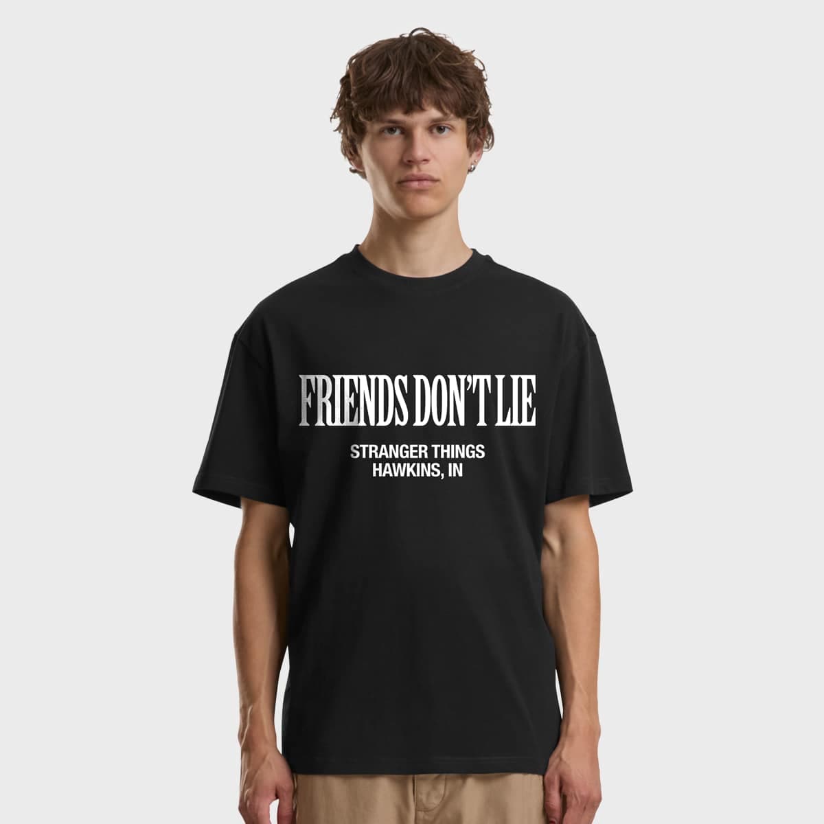 Stranger Things Friends don’t Lie Loose Tee