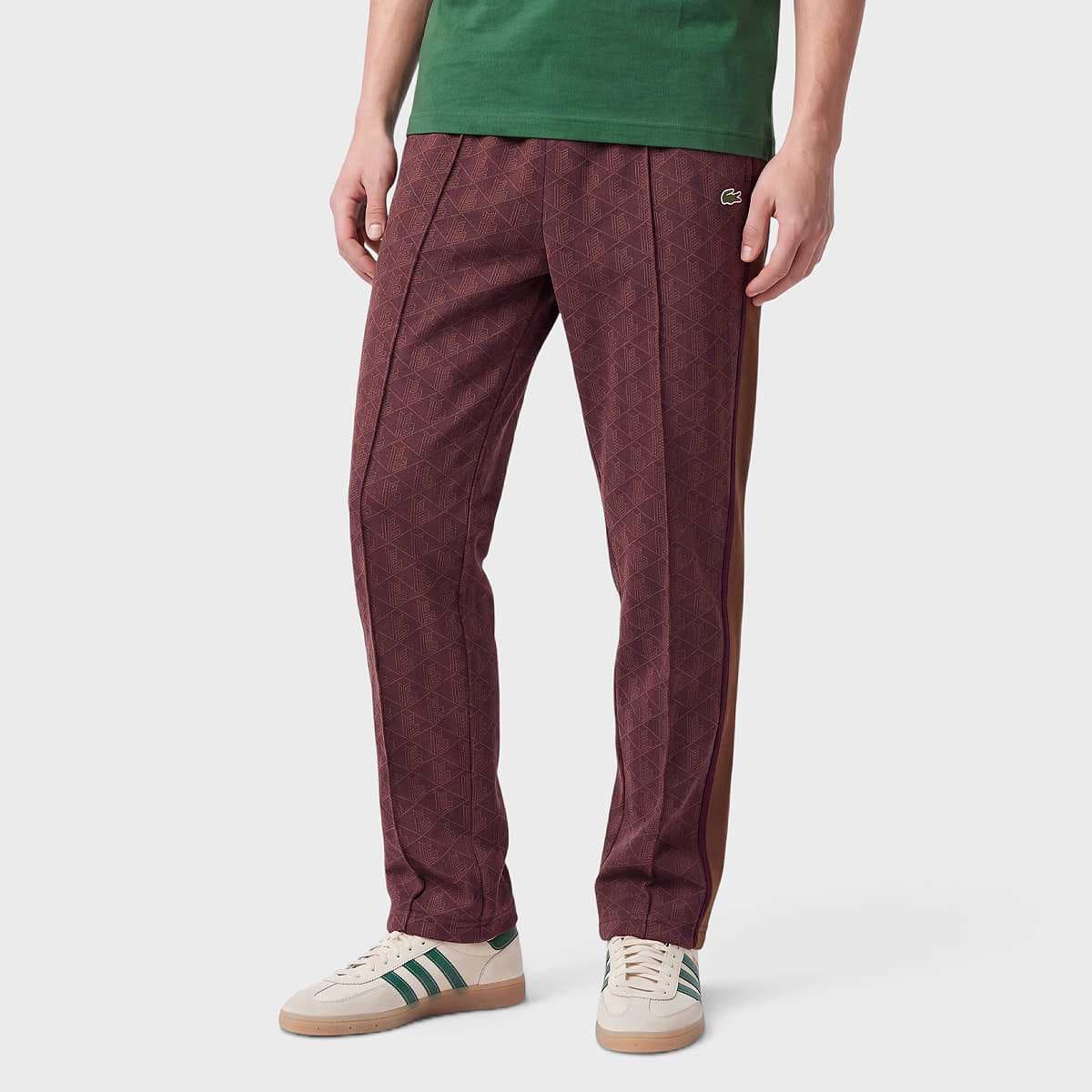 Trackpants