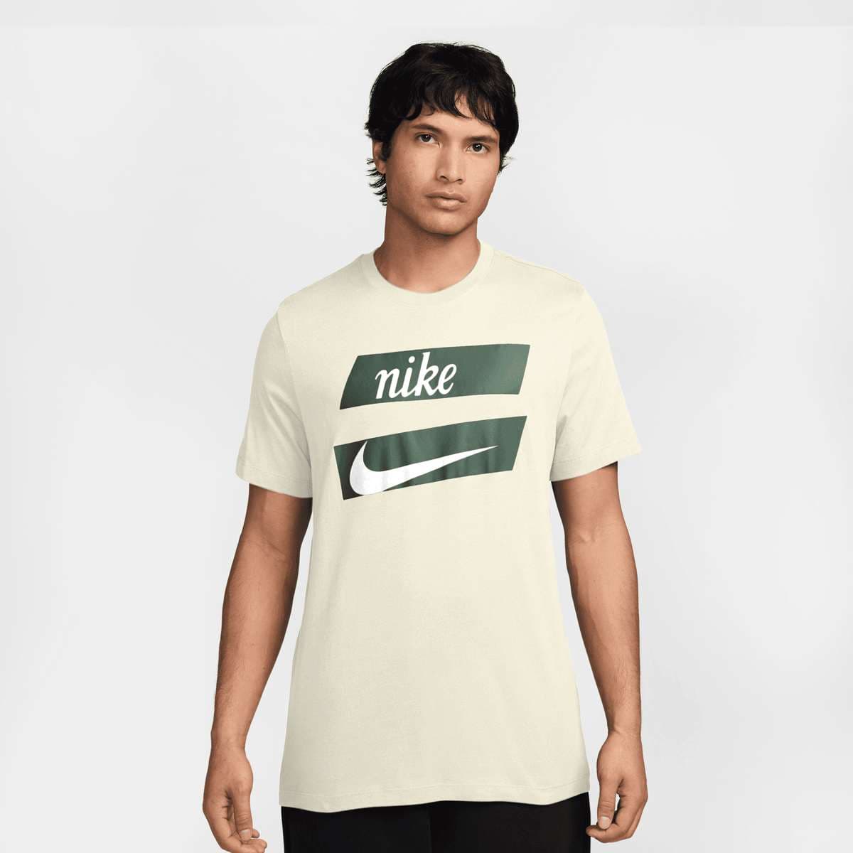 Sportswear Studio Club Conect Brand Tee