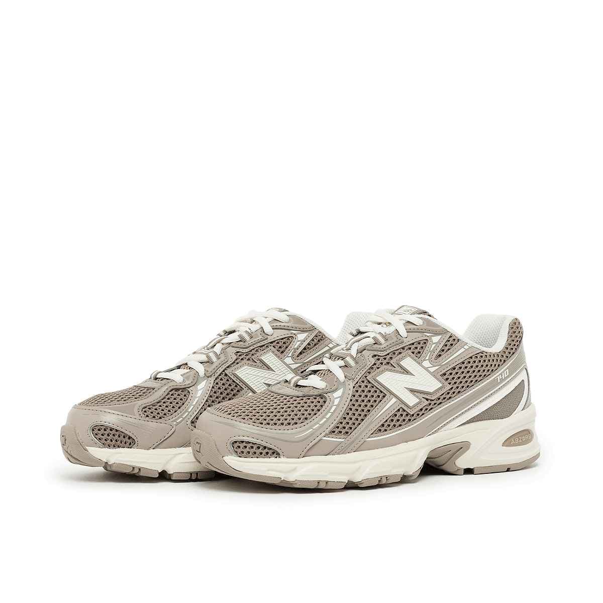 Wmns 740 (U740SA2)