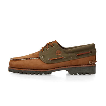 Authentic Boat Shoe (medium brown nubuck)