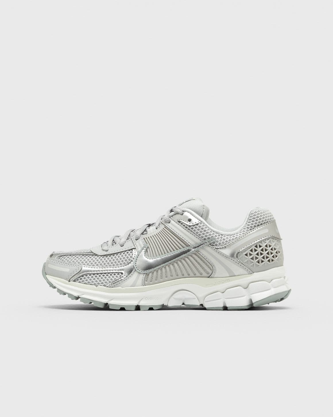 WMNS ZOOM VOMERO 5