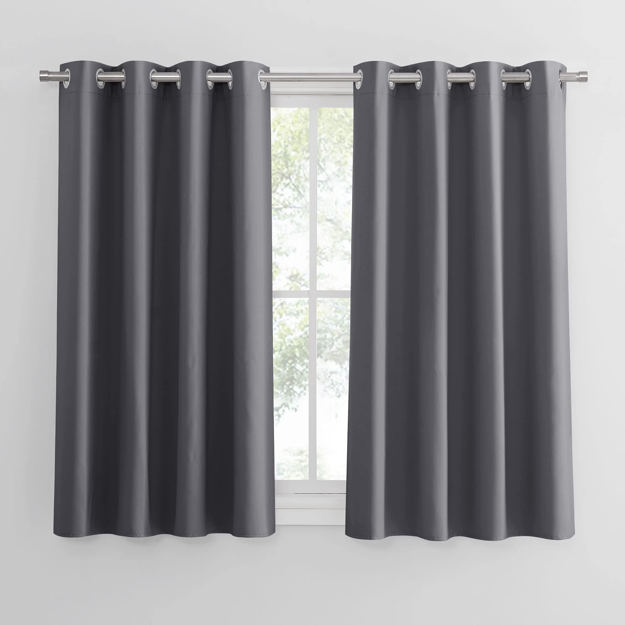 PONY DANCE Rideau Occultants Court 2 Pièces de Thermique Unicolore Draperies à Oeillets Lumineux Bloquer Anti-uv pour Maison Chambre, 140L X 145H cm, Gris